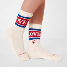 Naturweiße Bio-Tennissocken Love & Peace mit Herz-Stickerei – Natural Vibes Clothing